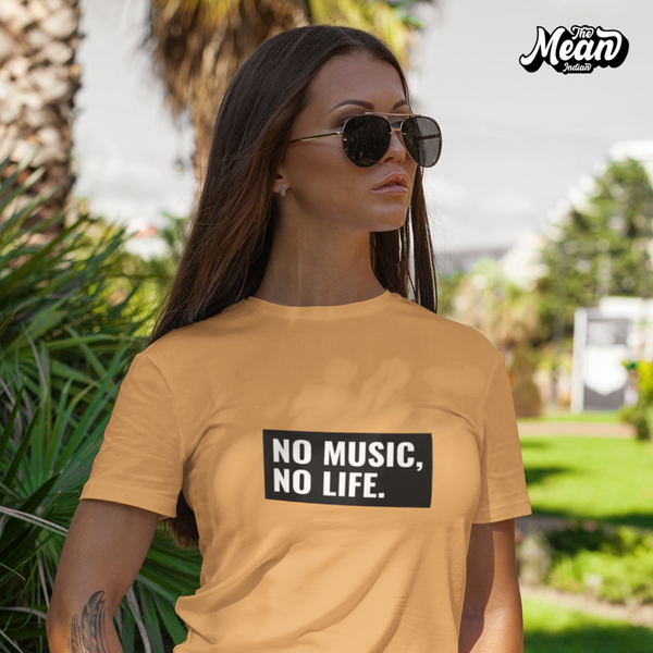 No Music, No Life - Boring Women's T-shirt